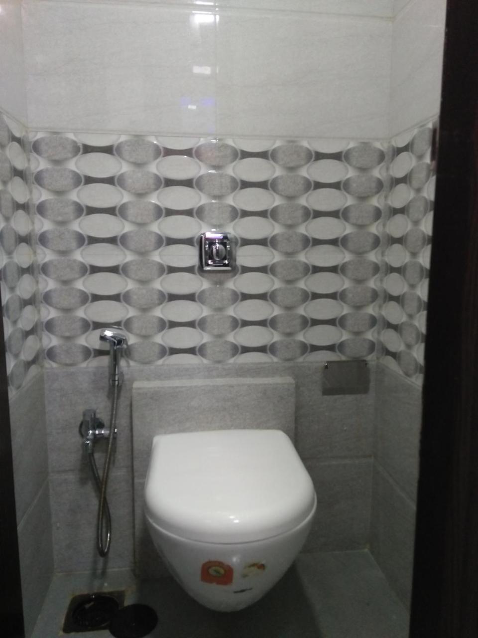 Ocean Dormitory Mumbai Exterior photo