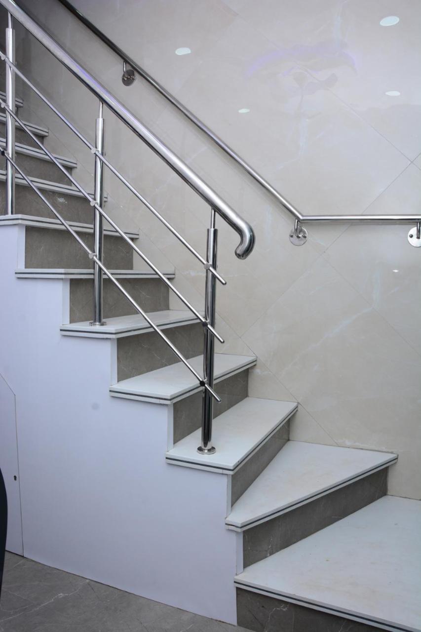 Ocean Dormitory Mumbai Exterior photo