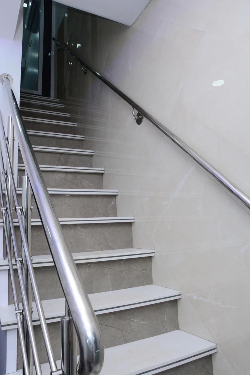 Ocean Dormitory Mumbai Exterior photo