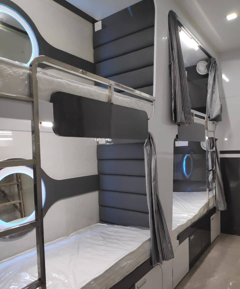 Ocean Dormitory Mumbai Exterior photo