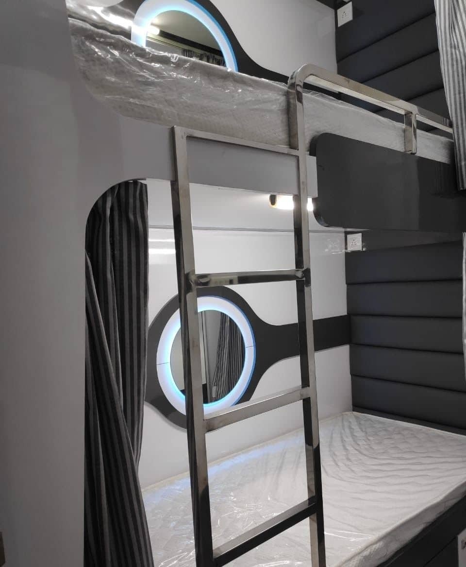 Ocean Dormitory Mumbai Exterior photo